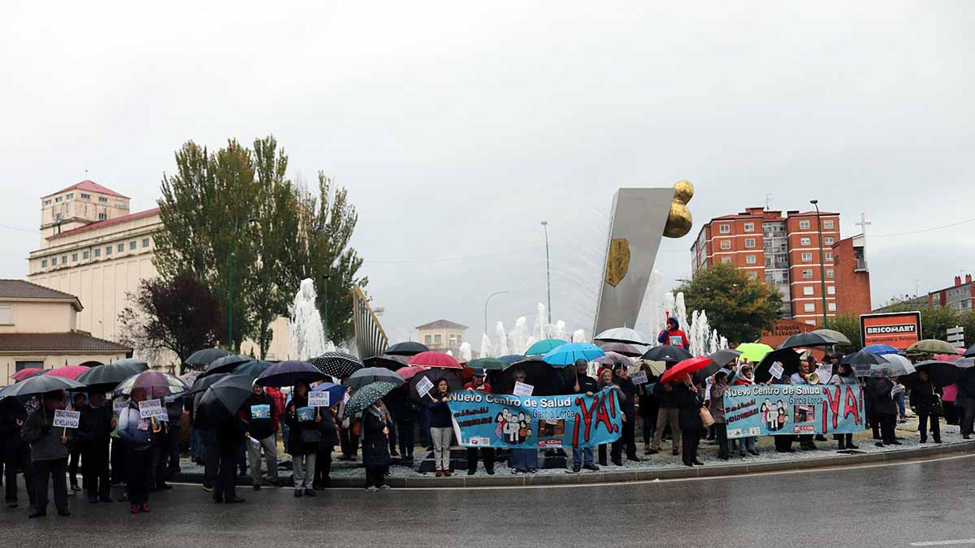 La plataforma vecinal del García Lorca quemada y rebotada tras la