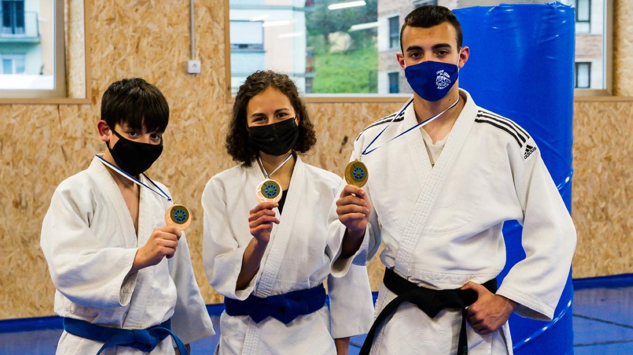 Medallas De Plata Y Bronce Para Los Judokas Locales El Diario Vasco