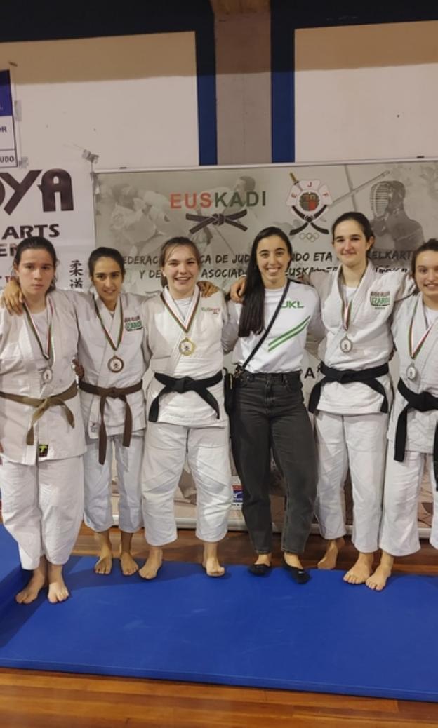 Excelentes Resultados Para Las Judocas Del Klub Lizardi En El