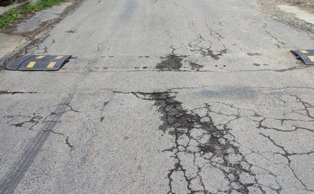 Campelo denuncia a la organización del Rallye de la Mencía por los desperfectos en la carretera