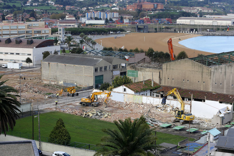 Derribo De Las Naves En El Arbeyal El Comercio Diario De Asturias