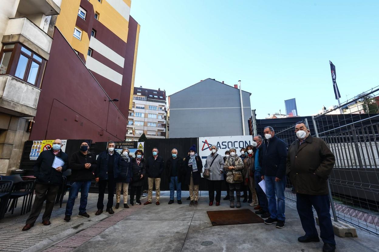 Los Vecinos Exigen Paralizar La Obra De Las Terrazas De El Vasco El