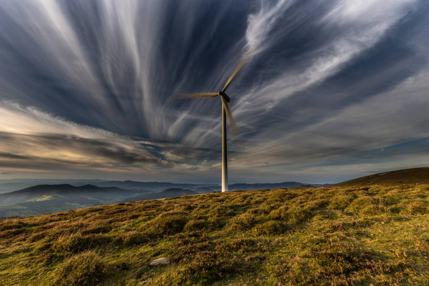 Precio de la luz horas más baratas y caras del martes 16 de mayo de