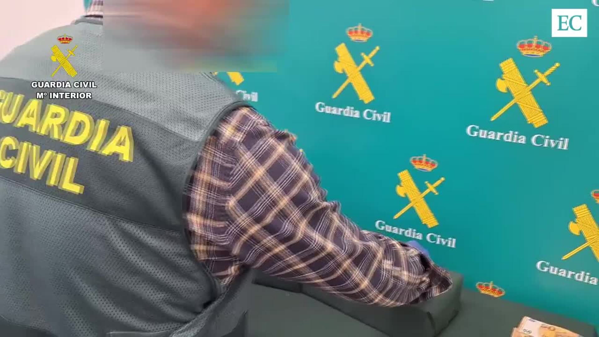 La Guardia Civil aprehende 2 kilos de hachís en Siero y detiene a tres