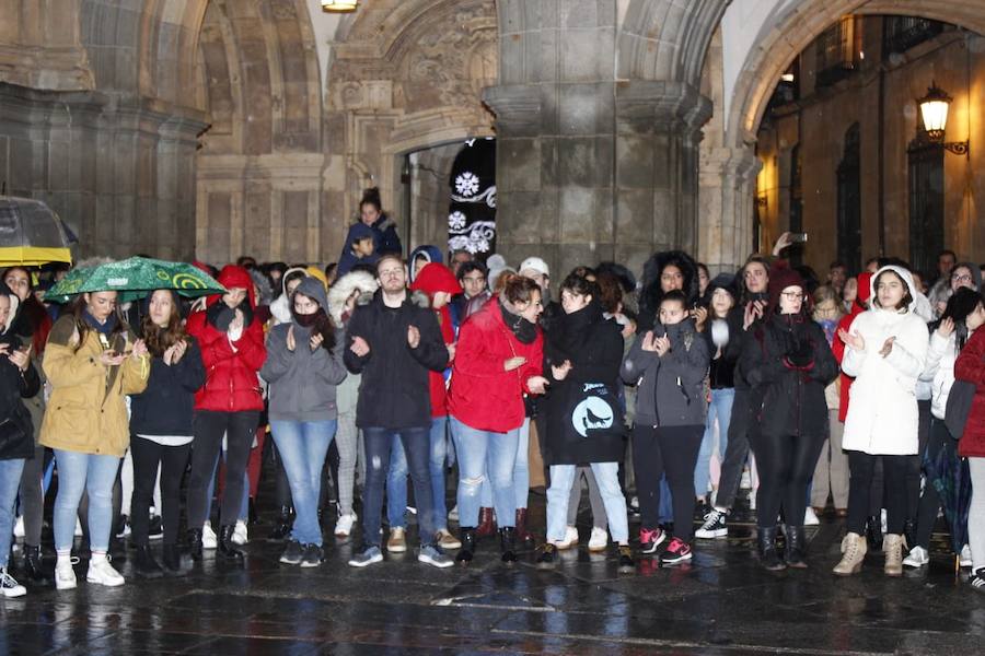 Fotos Cacerolada En Salamanca En Protesta Por El Asesinato De Laura