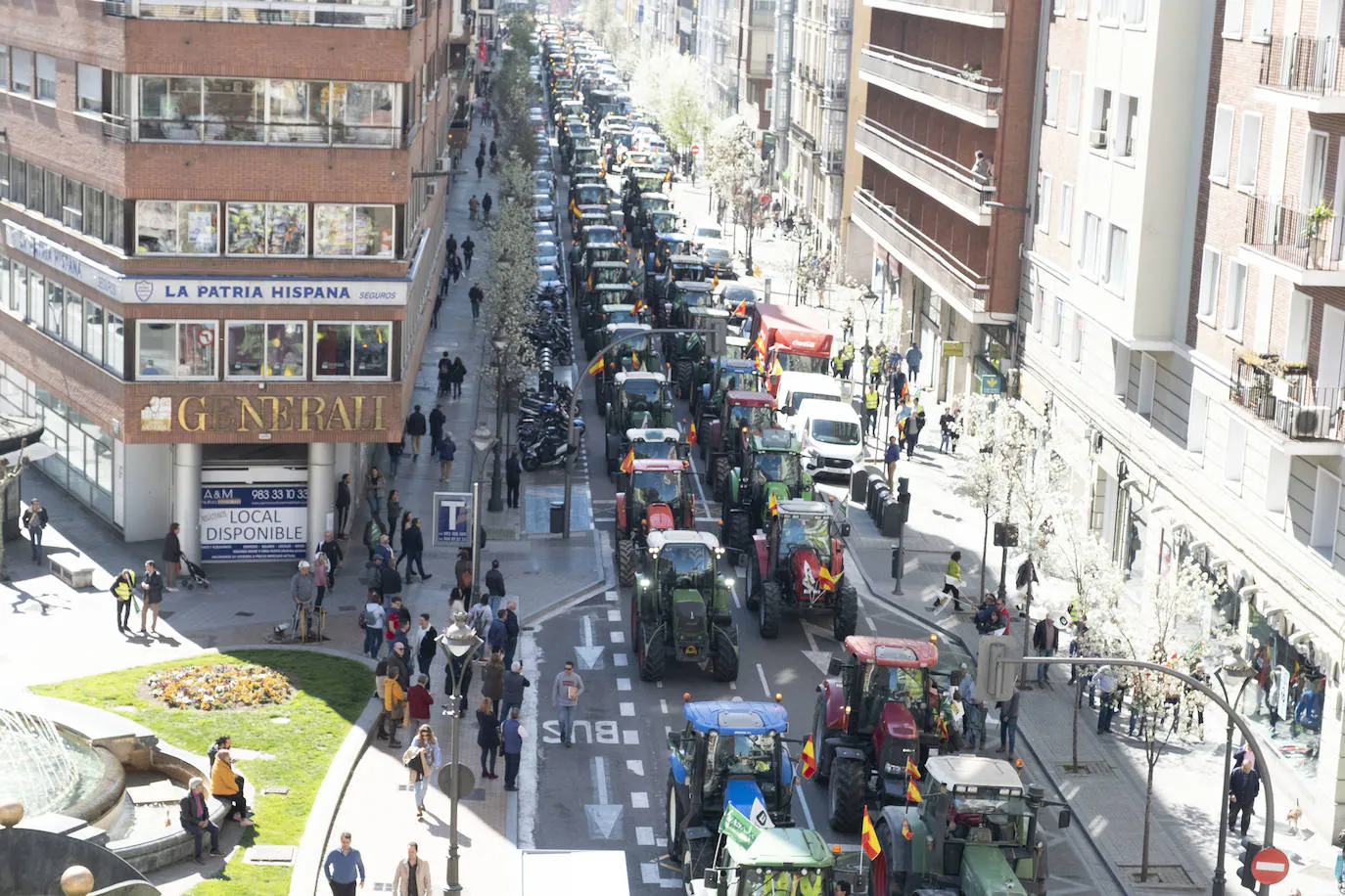 Fotos La Tractorada En Valladolid El Norte De Castilla