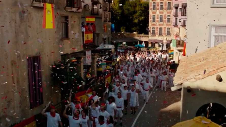 El Loco Paseo De Mentes Criminales Sin Fronteras En Los San Fermines