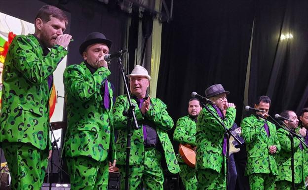 El Carnaval se prolonga con un novedoso Festival de Chirigotas