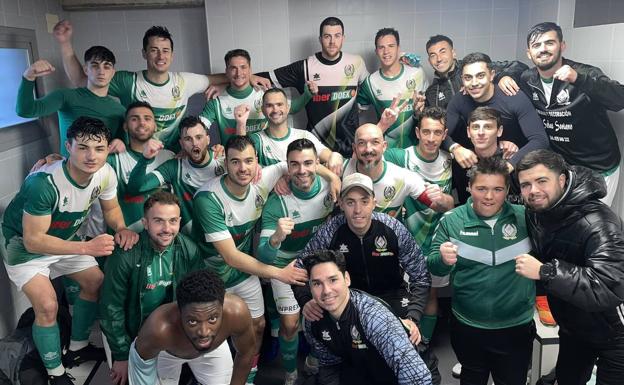 Primera División Extremeña: El Racing golea y tiene a tiro disputar una nueva fase de promoción