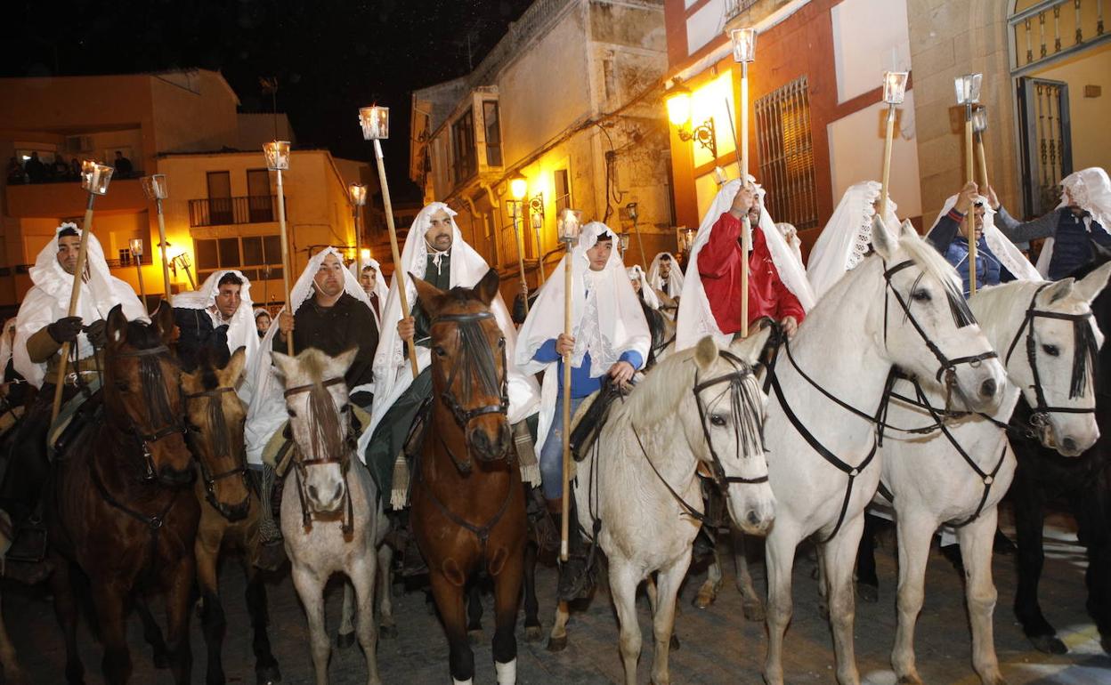 Torrejoncillo vuelve a disfrutar de su Encamisá Hoy