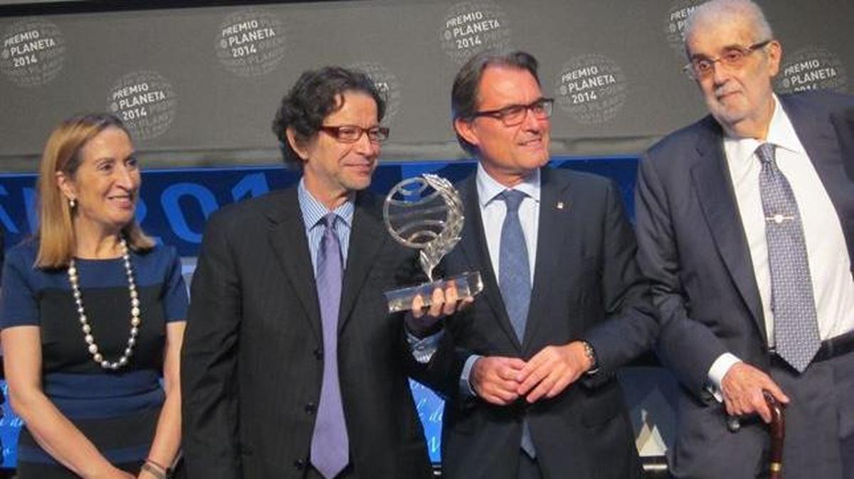 Jorge Zepeda Premio Planeta La Gaceta De Salamanca