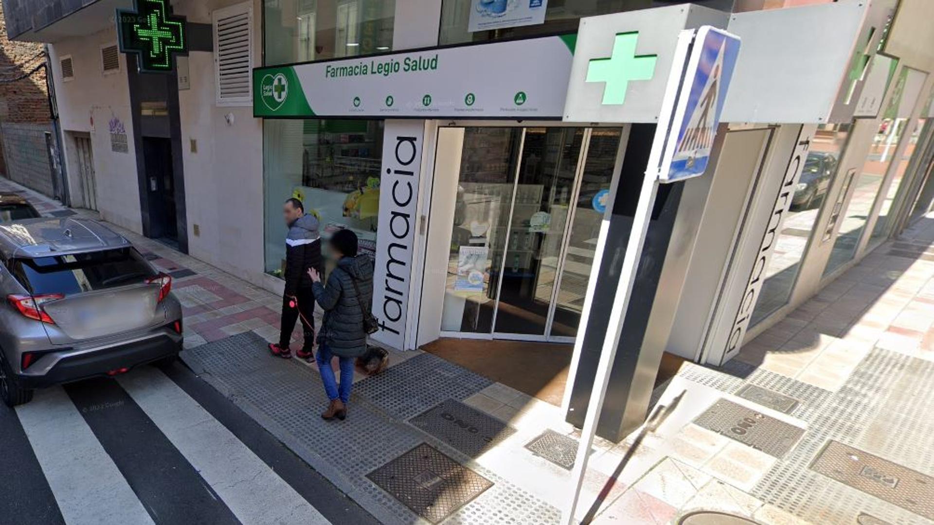 Cárcel por atracar una farmacia de León para llevarse un medicamento