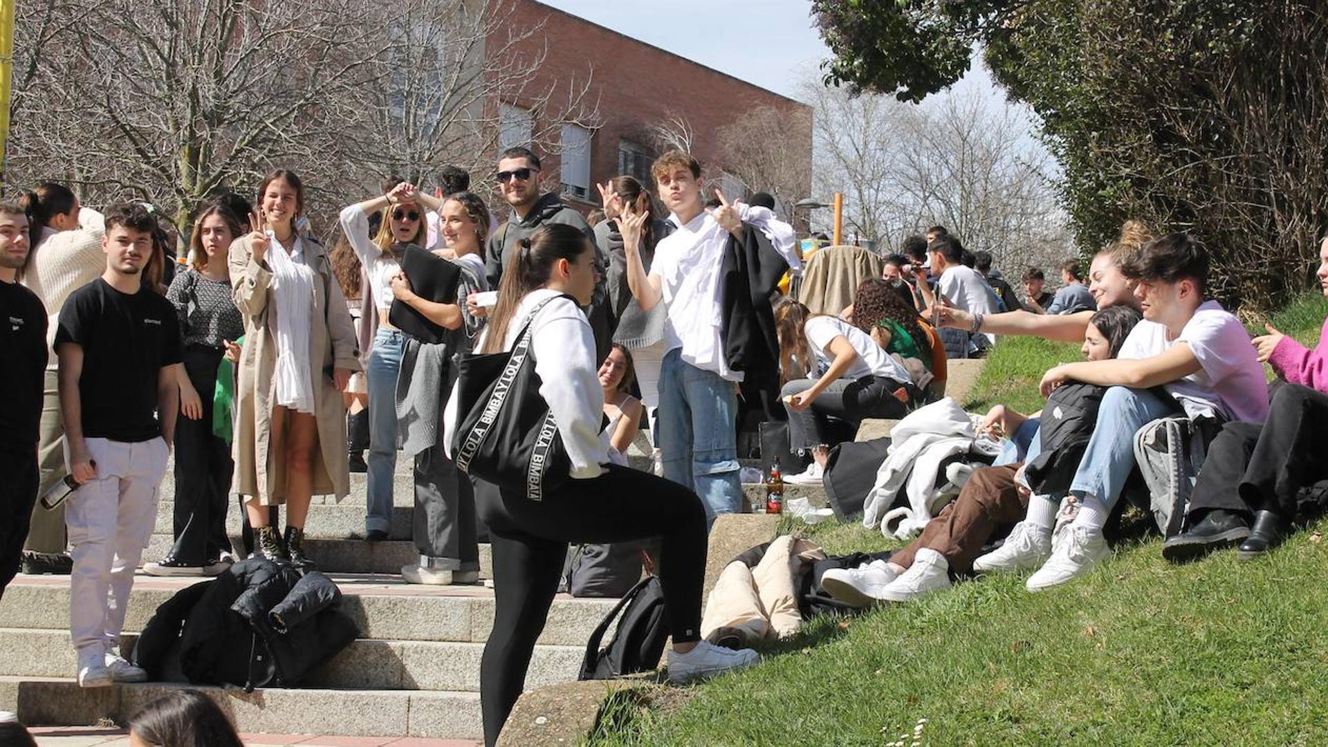 La Ule Abre Sus Puertas A Los Futuros Universitarios Leonoticias