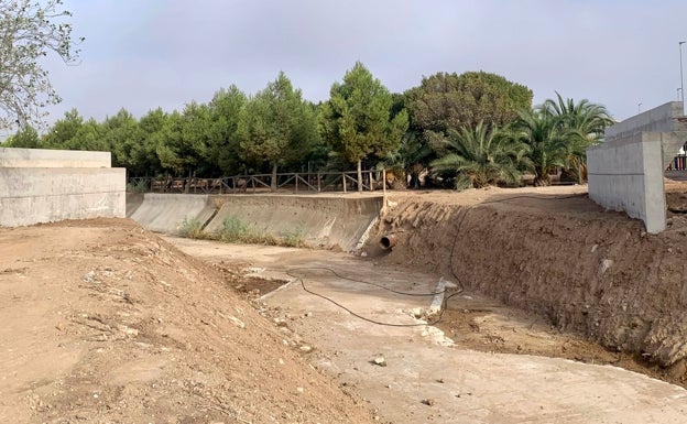 Campillos town hall builds new bridge over the Rincón stream to alleviate possible flooding