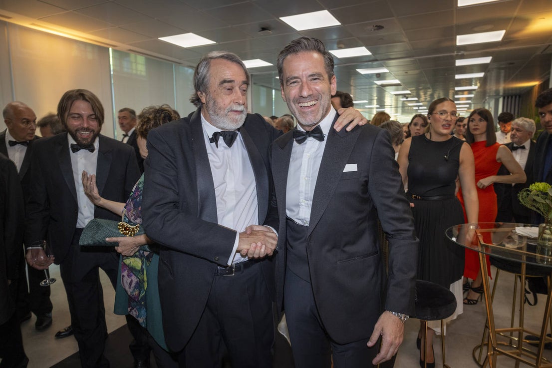 Pedro García Cuartango, columnista de ABC y escritor, y Borja Sémper, portavoz del PP