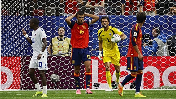 España no sabe empezar: solo cinco victorias en 17 debuts mundialistas