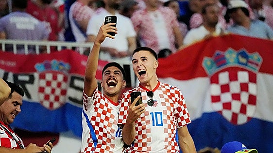 «Nuestro rey»: Modric se va con un último baile caótico e inolvidable