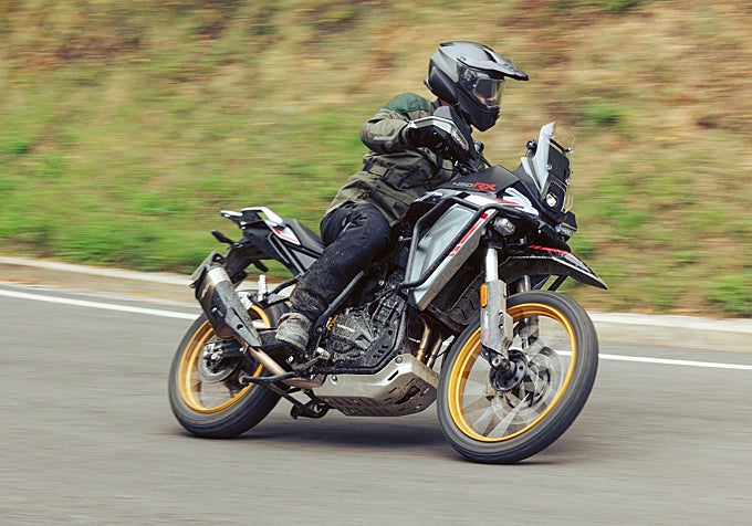 Prueba QJ Motor SRT 450RX