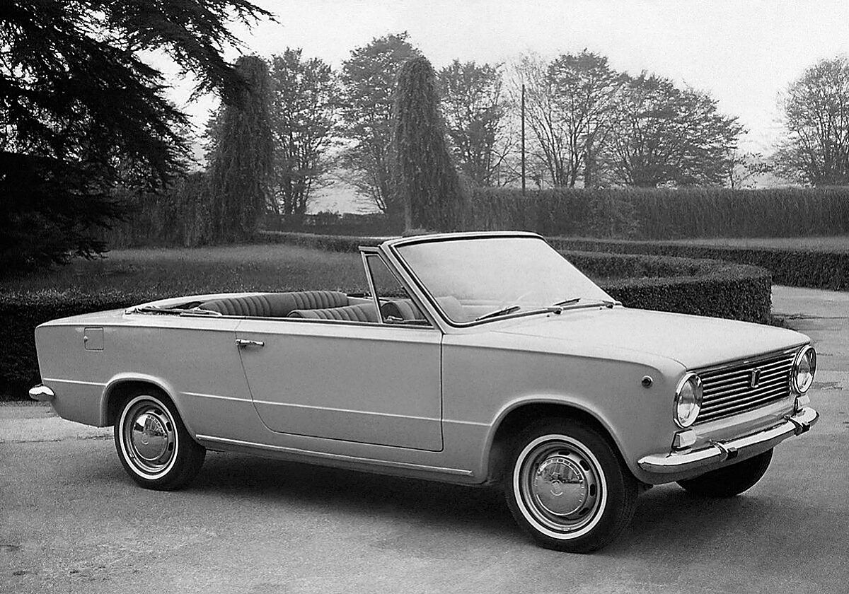 Fiat 124 C4: un descapotable único…, y un Papa al que le robaron el maletín