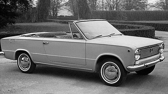 Fiat 124 C4: un descapotable único…, y un Papa al que le robaron el maletín