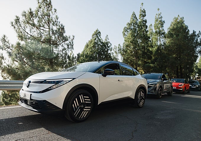 El MICRA, LEAF y ARIYA representan la apuesta por el vehículo eléctrico de batería