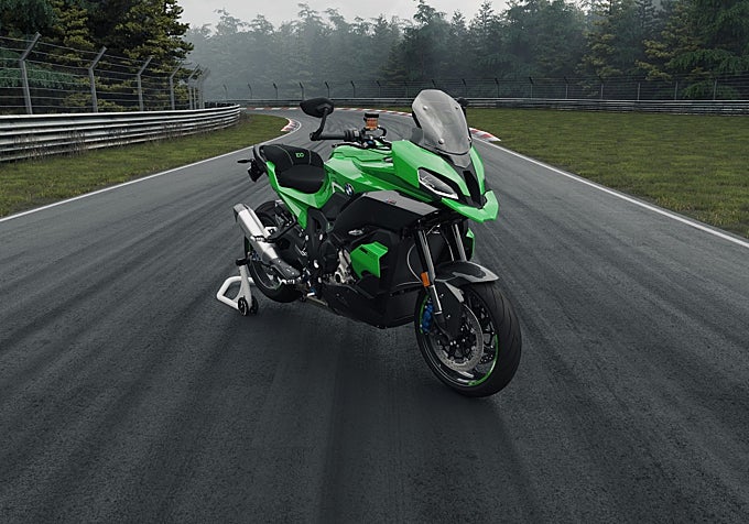 BMW M 1000 XR