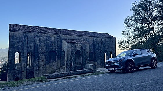 Ruta inmersiva por el prerrománico asturiano con el Alfa Romeo Junior Sport Speciale