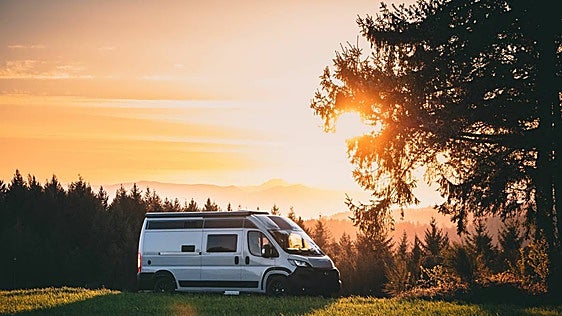 Alquiler de caravanas de lujo, la alternativa vacacional de moda: «Las reservas han crecido un 30% en tres años»