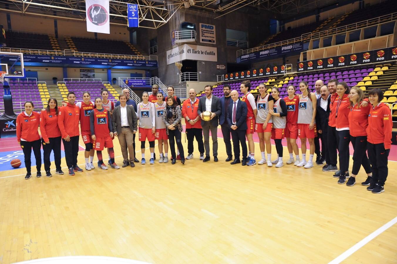 El equipo que dirige Lucas Mondelo se encuentra en la capital vallisoletana para medirse a Holanda en partido oficial clasificatorio para el Eurobasket 2019