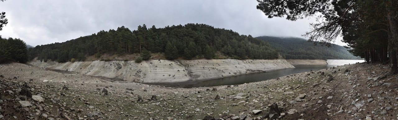 El embalse del Tejo en El Espinar.