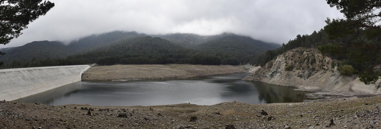 El embalse del Tejo en El Espinar.