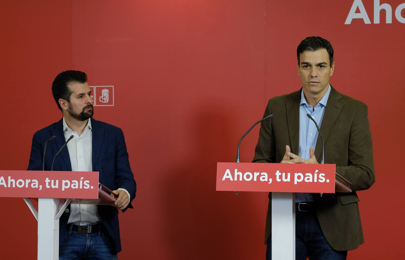 El secretario general del PSOE, Pedro Sánchez, ha avanzado que su partido irá «de la mano» con el PSC a la hora de tejer pactos de Gobierno tras las elecciones catalanas del 21 de diciembre