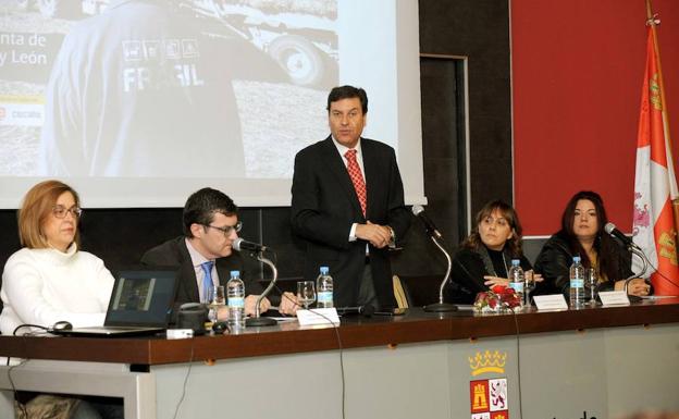 El consejero Carlos Fernández Carriedo, durante la inauguración de las jornadas. 