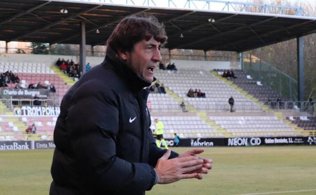 Patxi Salinas, entrenador del Burgos CF