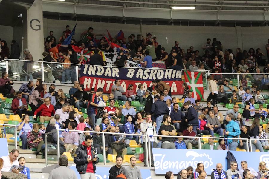 Un Coliseum lleno hasta la bandera volvió a vibrar con el San Pablo Burgos, a pesar de la derrota frente a Baskonia