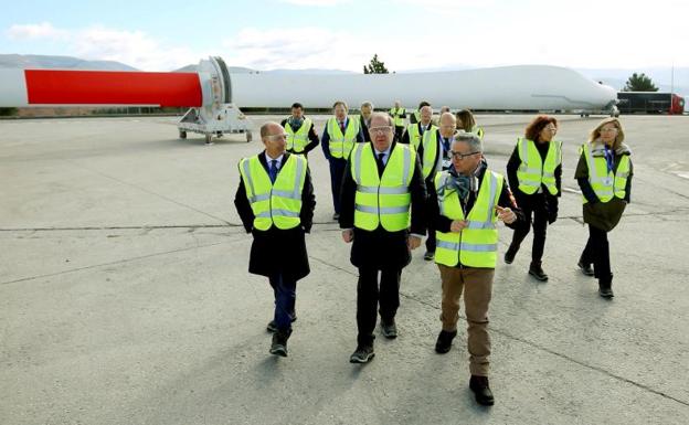 Juan Vicente Herrera, en las instalaciones de LM Wind Power en Ponferrada.