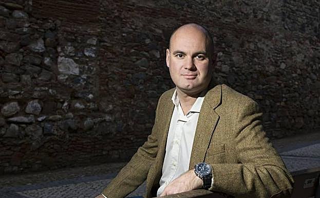 Bocanegra hablará de su novela mañana a las 20:15