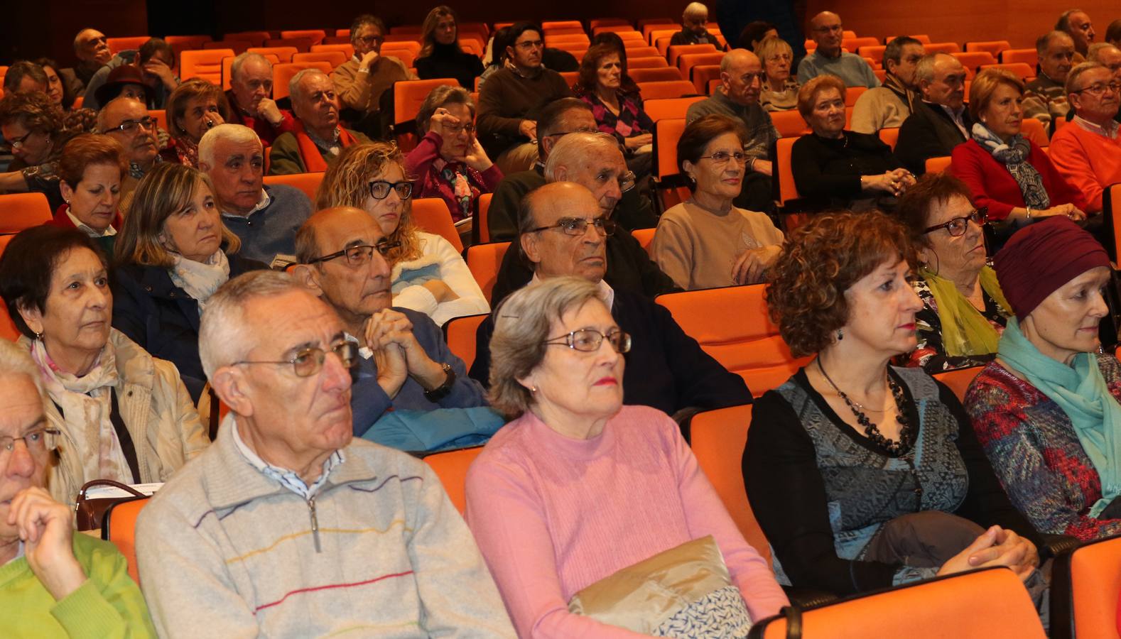 La especialista en Hematología del Hospital Recoletas Campo Grande analizó en la jornada los tratamientos con anticoagulantes