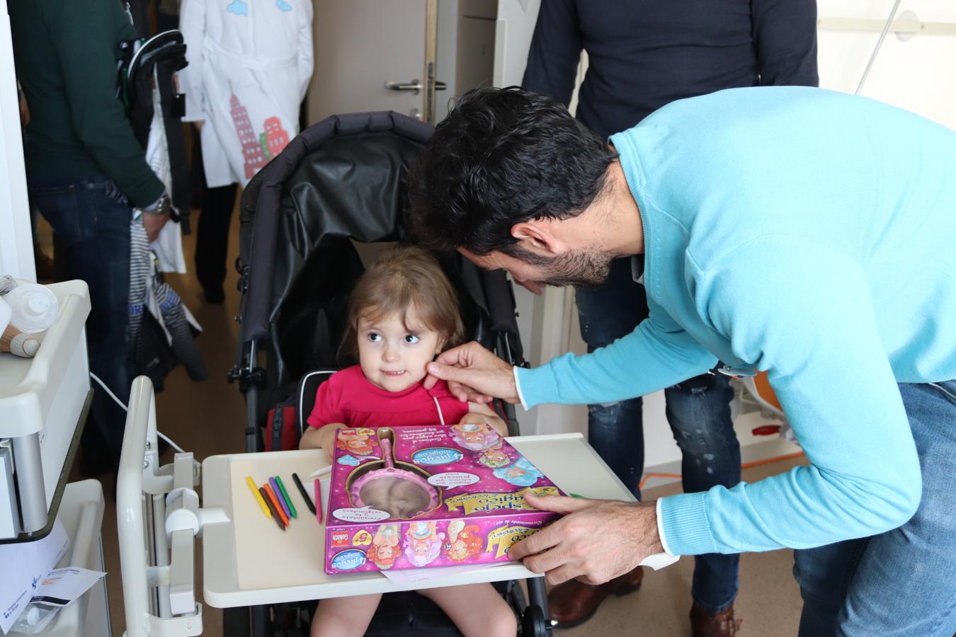 Así han repartido regalos los jugadores del Burgos CF