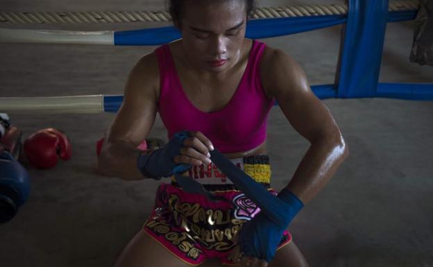 Nog Rose, durante un entrenamiento en Tailandia. 