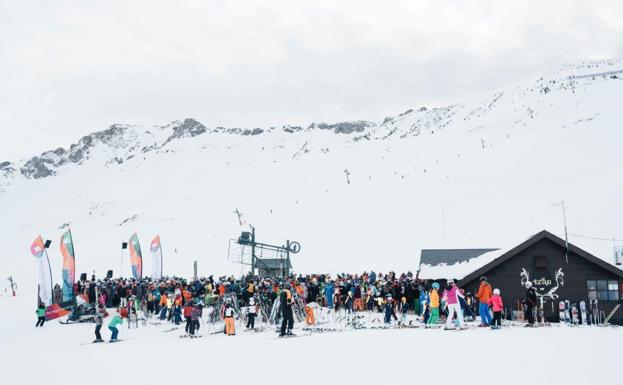 Formigal es uno de los lugares donde más aceptación ha tenido la fiesta de Nochevieja