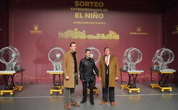 Ávila recibe los cinco bombos del Sorteo de El Niño