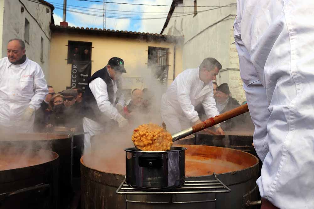 Así han repartido los cofrades los titos