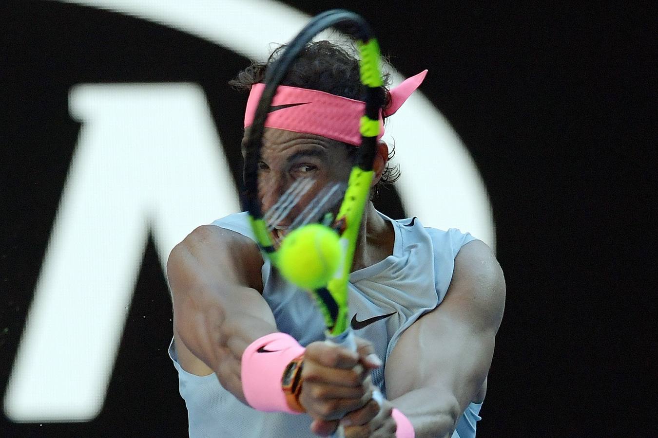 Rafa NAdal sigue con paso firme en el Abierto de Australia. En segunda ronda ha derrotado al argentino Leonardo Mayer (6-3, 6-4 y 7-6).