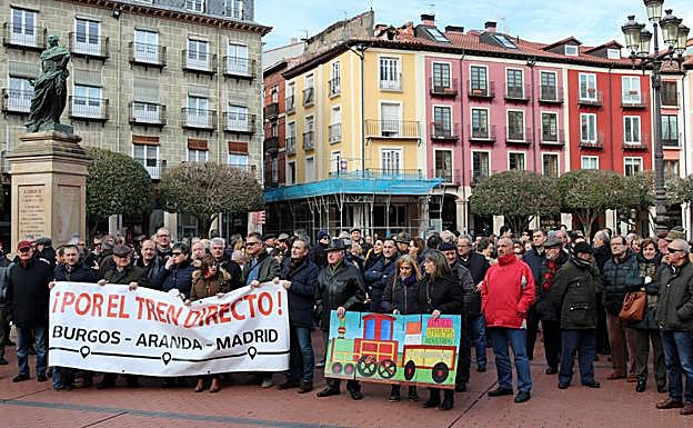 Nueva concentración por la reapertura del Tren Directo