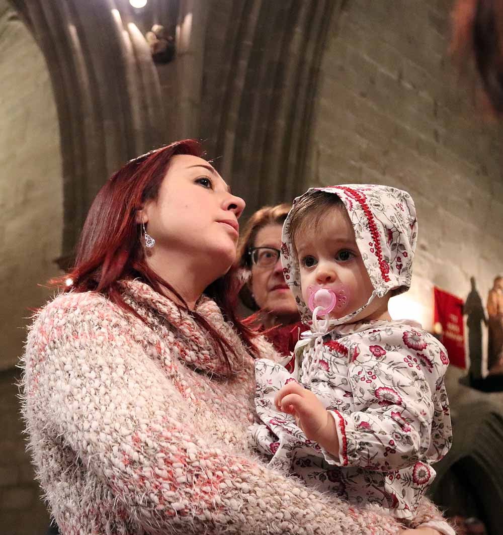 Estos son los bebés que han recibido la bendición de la Misa de la Luz