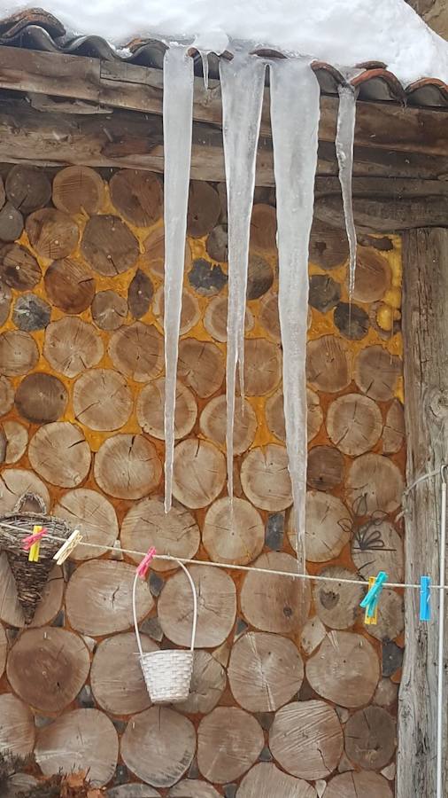 Deja de nevar en Palencia, pero la nieve tardará en marcharse