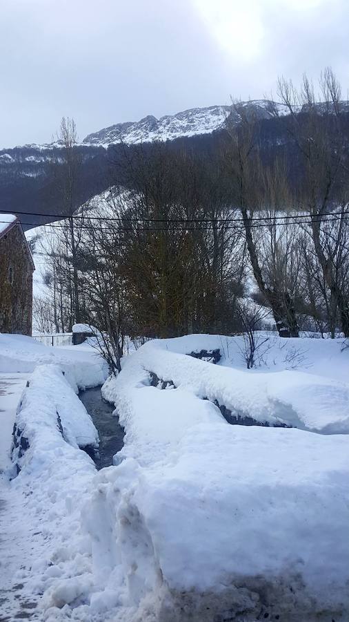 Deja de nevar en Palencia, pero la nieve tardará en marcharse
