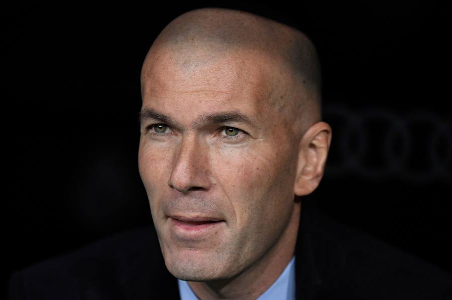 El equipo de Zidane encontró en una lánguida Real Sociedad al rival perfecto para ganar moral, pero aún así encajó dos goles (5-2) en el Santiago Bernabéu.