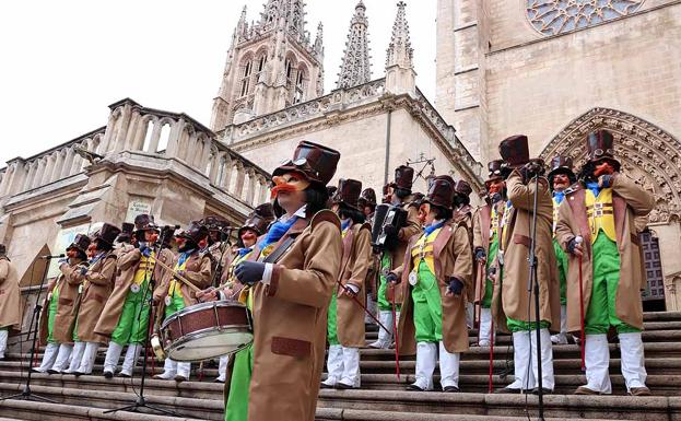 En esta ocasión, el Ministerio del Tiempo ha reclutado a la comparsa